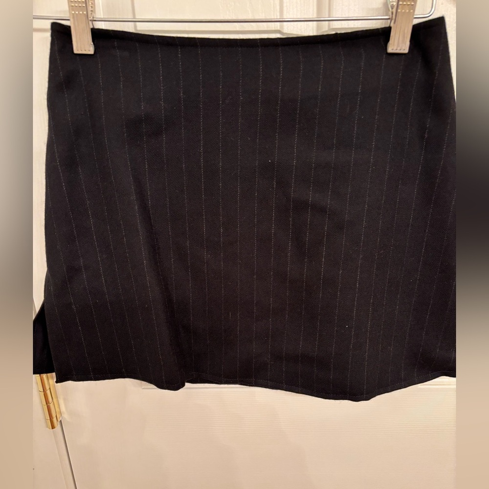 French Connection, Wool, Black Pinstripe Women's Skirt. Waist 26”  Length length